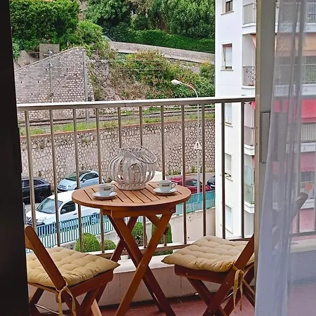 アパート Your Favorite